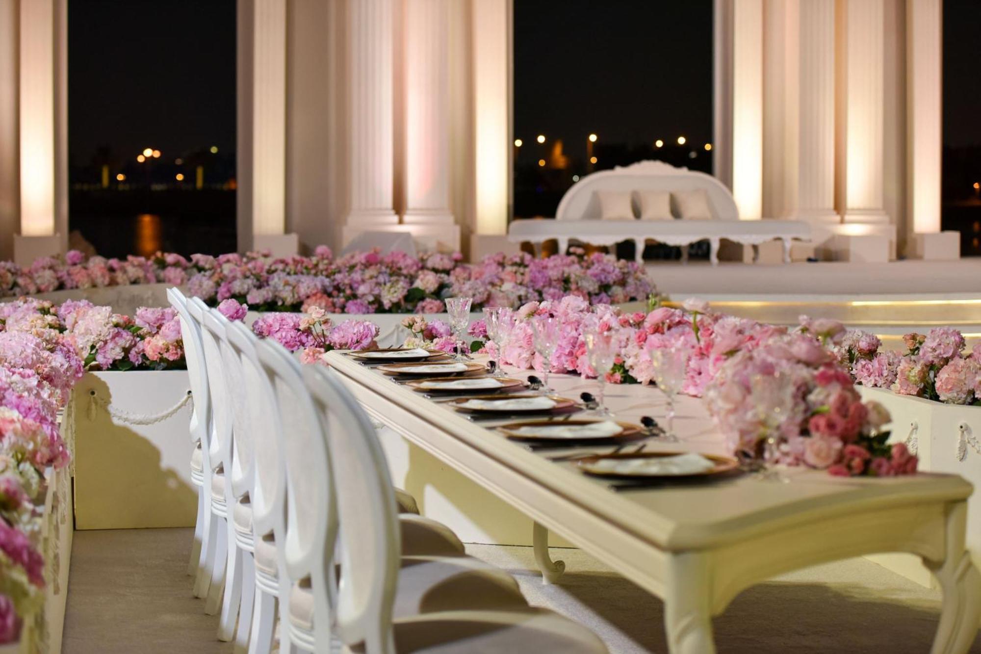 The Ritz-Carlton, Doha Hotel Exterior foto Wedding reception