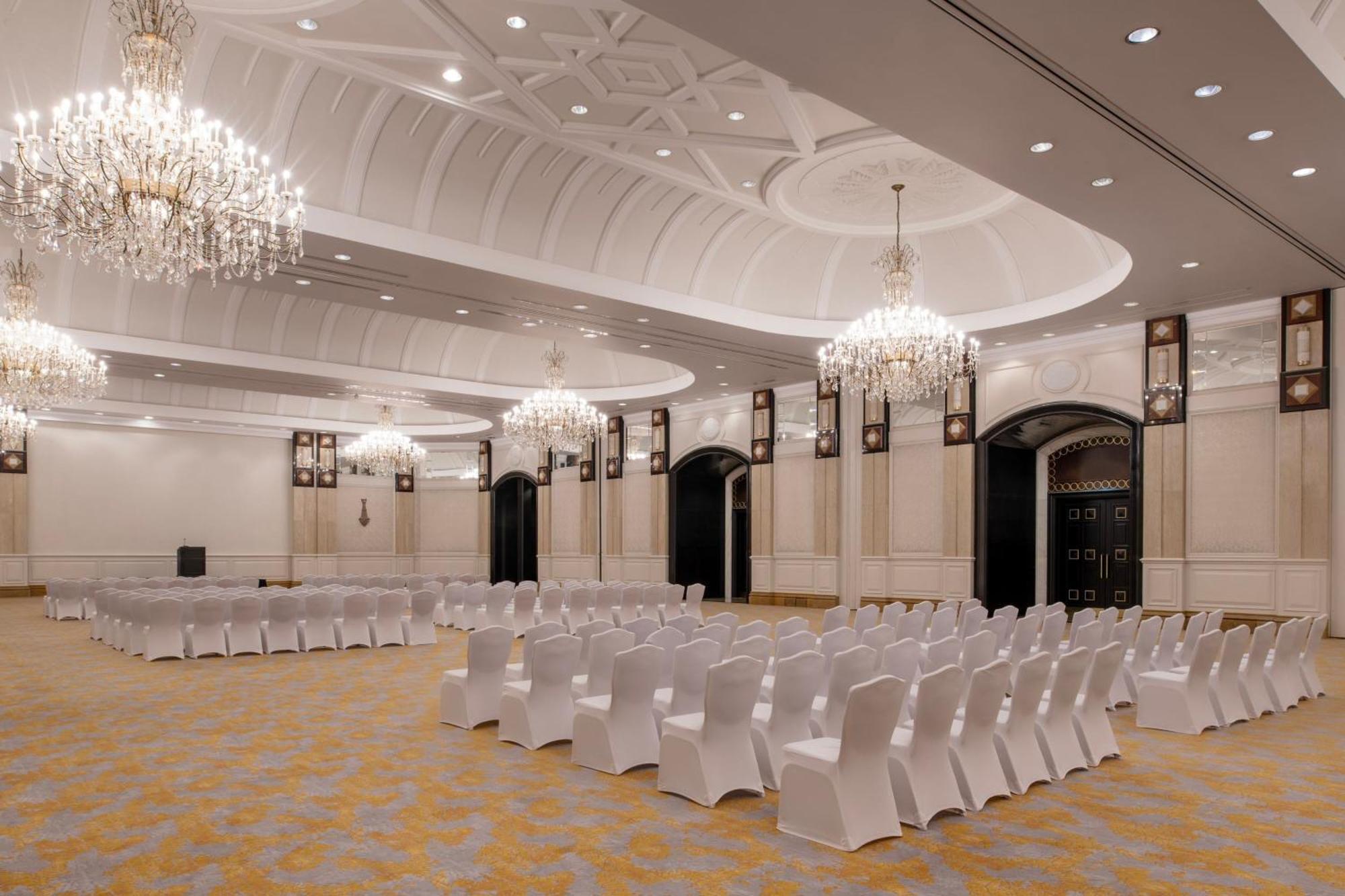 The Ritz-Carlton, Doha Hotel Exterior foto The ballroom